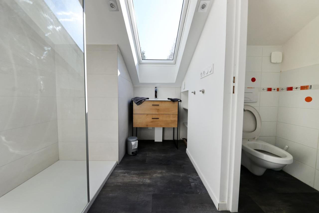 Le Blanc - Jacuzzi / Piscine / Sauna Chalet