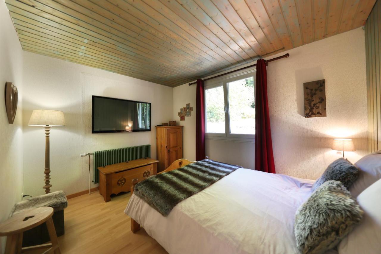 Le Blanc - Jacuzzi / Piscine / Sauna *